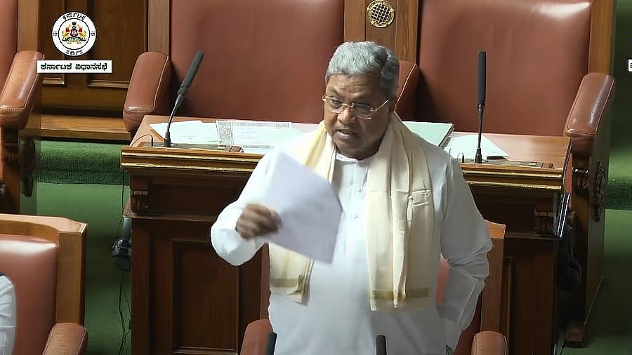 ಬಜೆಟ್ ದ್ವಂದ್ವ: VB-G RAM G ಅನುದಾನ ನೀಡಬೇಕೆ, ತಿರಸ್ಕರಿಸಬೇಕೆ? ಸಿದ್ದು ಸರ್ಕಾರಕ್ಕಿರುವ ಸವಾಲು ಏನು? ಆರ್ಥಿಕ ತಜ್ಞರು ಏನಂತಾರೆ?