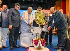 ಅಣೆಕಟ್ಟು ಸುರಕ್ಷತೆಯಲ್ಲಿ ಕರ್ನಾಟಕ ದೇಶಕ್ಕೆ ಮಾದರಿ; ಕೇಂದ್ರ ಅನುಮತಿ ಕೊಟ್ಟರೆ ಮೇಕೆದಾಟು, UKP ಯೋಜನೆ ಜಾರಿ: ಡಿ.ಕೆ ಶಿವಕುಮಾರ್