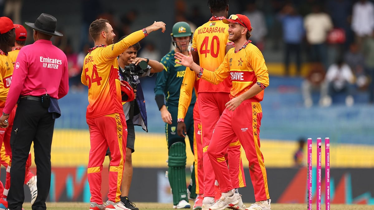 T20 World Cup 2026: ಆಸ್ಟ್ರೇಲಿಯಾ ವಿರುದ್ಧ ಜಿಂಬಾಬ್ವೆಗೆ ಜಯ; 19 ವರ್ಷಗಳಲ್ಲಿ ಮೊದಲ ಬಾರಿಗೆ ಕಾಂಗರೂಗಳನ್ನು ಸೋಲಿಸಿದ ಚೆವ್ರಾನ್‌ಗಳು!