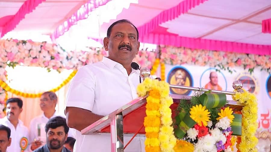 'ಸಿದ್ದರಾಮಯ್ಯನವರು 5 ವರ್ಷ ಅಲ್ಲ, ಮುಂದಿನ 15 ವರ್ಷಗಳವರೆಗೆ ಸಿಎಂ ಆಗಿರಬೇಕು': ಶಾಸಕ ಹರೀಶ್ ಗೌಡ
