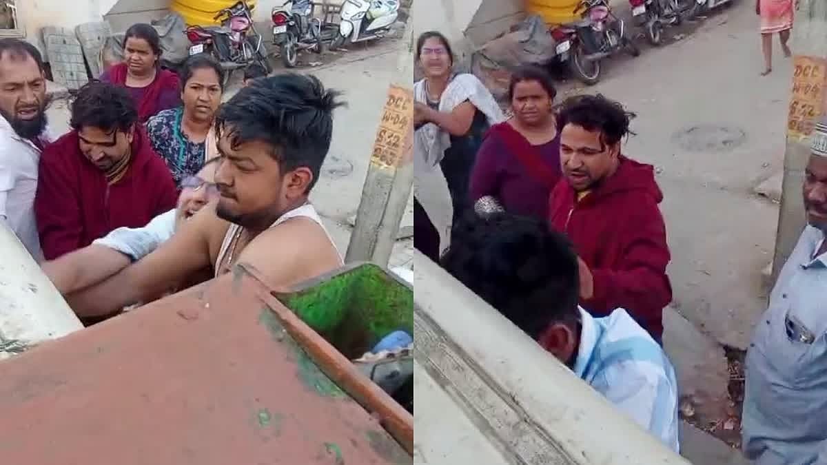 ದಾವಣಗೆರೆ: ಕಸ ಬೇರ್ಪಡಿಸಿ ಎಂದಿದ್ದಕ್ಕೆ ಪೌರಕಾರ್ಮಿಕರ ಮೇಲೆ ಹಲ್ಲೆ; ಇಬ್ಪರ ಬಂಧನ; Video