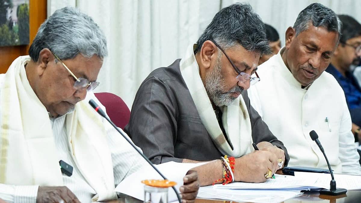 37,000 ಕೋಟಿ ರೂ ಬಾಕಿ ಪಾವತಿ ಮಾಡ್ತೀರೋ ಇಲ್ವೋ?: ಸರ್ಕಾರಕ್ಕೆ ಕರ್ನಾಟಕ ಗುತ್ತಿಗೆದಾರ ಸಂಘ ಪ್ರತಿಭಟನೆ ಎಚ್ಚರಿಕೆ!