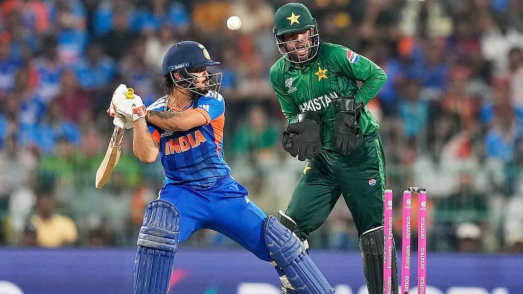 T20 World Cup 2026: 27 ಬಾಲ್ ಗಳಲ್ಲಿ ಅರ್ಧಶತಕ ಹೊಡೆದು, ಭಾರತದ ಸ್ಕೋರ್ ಹೆಚ್ಚಿಸಿದ ಇಶಾನ್ ಕಿಶಾನ್!