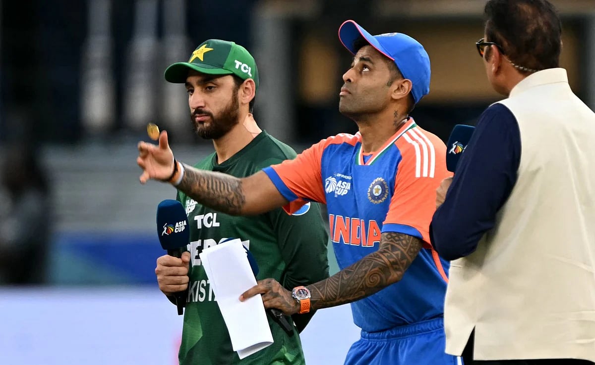 T20 World Cup 2026: 'ಭಾರತ ಮಾತ್ರ ಭಾರತವನ್ನು ಸೋಲಿಸಲು ಸಾಧ್ಯ'; IND vs PAK ಪಂದ್ಯಕ್ಕೂ ಮುನ್ನ ಪಾಕ್ ಮಾಜಿ ಕ್ರಿಕೆಟಿಗ ಹೇಳಿಕೆ
