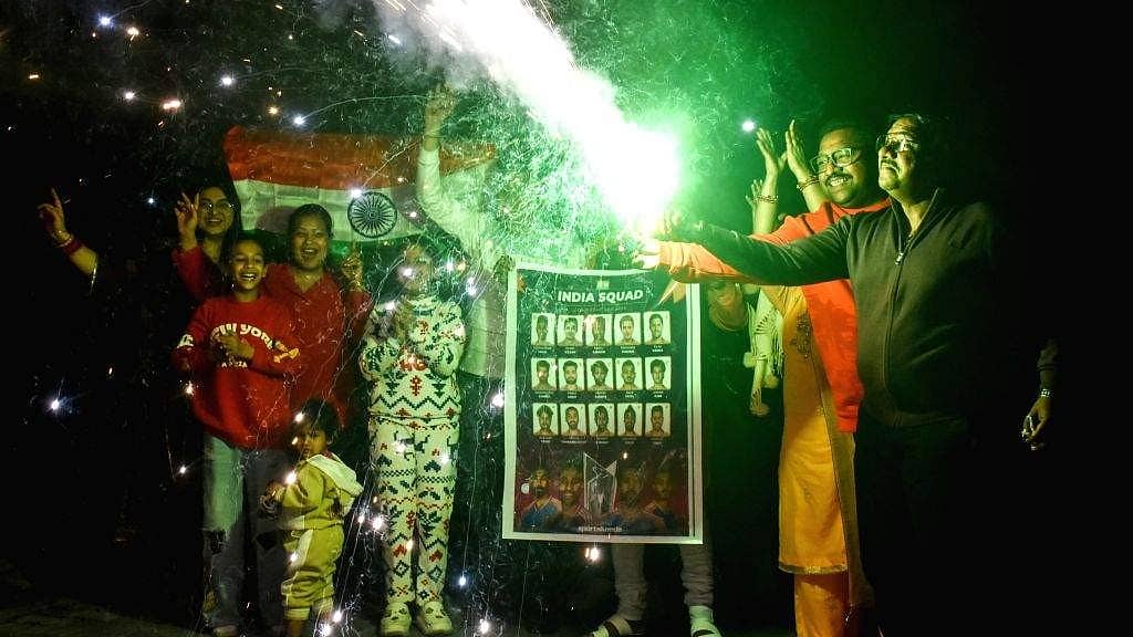 T20 World Cup 2026: ಸೂಪರ್ 8 ಹಂತಕ್ಕೆ ಭಾರತ ಲಗ್ಗೆ; ದೇಶಾದ್ಯಂತ ಸಂಭ್ರಮಾಚರಣೆ, ಗಣ್ಯರ ಶುಭಾಶಯ!