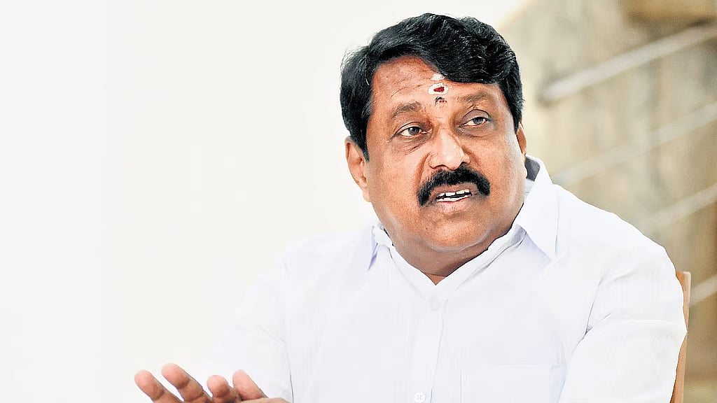 ನಟಿ ತ್ರಿಶಾ ವಾರ್ನಿಂಗ್ ಬಳಿಕ ವಿಷಾದ ವ್ಯಕ್ತಪಡಿಸಿದ ತಮಿಳುನಾಡು ಬಿಜೆಪಿ ಅಧ್ಯಕ್ಷ