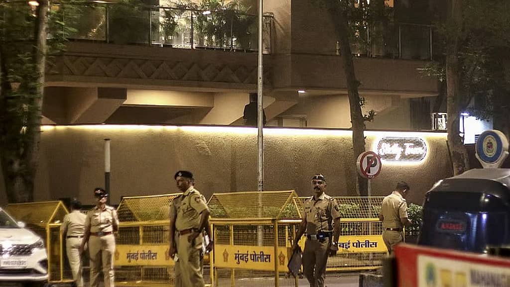 ರೋಹಿತ್ ಶೆಟ್ಟಿ ಮನೆ ಮೇಲೆ ಗುಂಡಿನ ದಾಳಿ: ಹರಿಯಾಣ, ರಾಜಸ್ಥಾನದಲ್ಲಿ ಶೂಟರ್ ಸೇರಿ ಆರು ಮಂದಿ ಬಂಧನ
