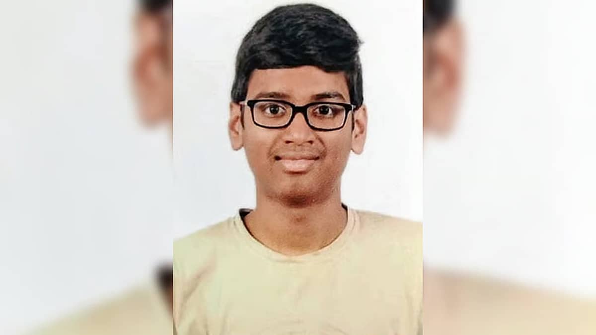 JEE ಮುಖ್ಯ ಪರೀಕ್ಷೆಯಲ್ಲಿ ಬೆಂಗಳೂರಿನ ವಿದ್ಯಾರ್ಥಿ ರಾಜ್ಯಕ್ಕೆ ಟಾಪರ್; ಪಡೆದ ಅಂಕ ಎಷ್ಟು ಗೊತ್ತಾ?