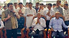 ಕರ್ನಾಟಕದ ಯಾವ ಶಾಸಕನಿಗೂ ಕ್ಷೇತ್ರದ ಅಭಿವೃದ್ಧಿಯನ್ನು ಸೋಮಣ್ಣನ ತರ ಮಾಡೋಕೆ ಸಾಧ್ಯವಿಲ್ಲ: ಸಚಿವ ಜಮೀರ್ ಪ್ರಶಂಸೆ