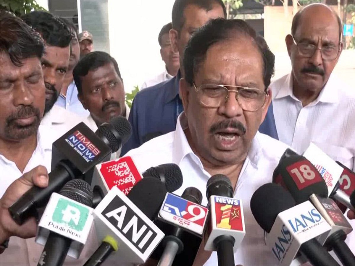 'ದಲಿತರನ್ನು ಮುಖ್ಯಮಂತ್ರಿಯನ್ನಾಗಿ ಮಾಡುವ ಇತಿಹಾಸ ಕಾಂಗ್ರೆಸ್ ಪಕ್ಷಕ್ಕಿದೆ; ವಿಪಕ್ಷಗಳಿಂದ ಅಪಪ್ರಚಾರ': ಜಿ ಪರಮೇಶ್ವರ