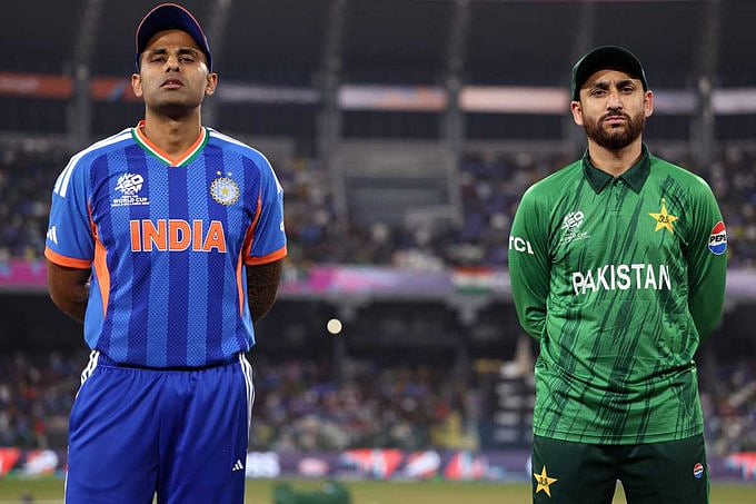 'ಭಾರತದ ಡ್ರೆಸ್ಸಿಂಗ್ ರೂಂಗೆ ಹೋಗಿದ್ದೆವು': ಹ್ಯಾಂಡ್‌ಶೇಕ್ ವಿವಾದದ ಬಗ್ಗೆ ಹೊಸ ವಿಚಾರ ಹಂಚಿಕೊಂಡ ಪಾಕ್ ನಾಯಕ