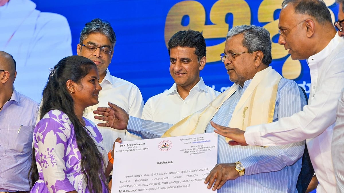 "ಅಭಯ ಹಸ್ತ" ಕಾರ್ಯಕ್ರಮ: 1,000 ಮಂದಿಗೆ ನೇಮಕಾತಿ ಆದೇಶ ವಿತರಣೆ; ಕೌನ್ಸೆಲಿಂಗ್ ಮೂಲಕ ಭ್ರಷ್ಟಾಚಾರ ತಡೆದಿದ್ದೇವೆ ಎಂದ ಸಿಎಂ