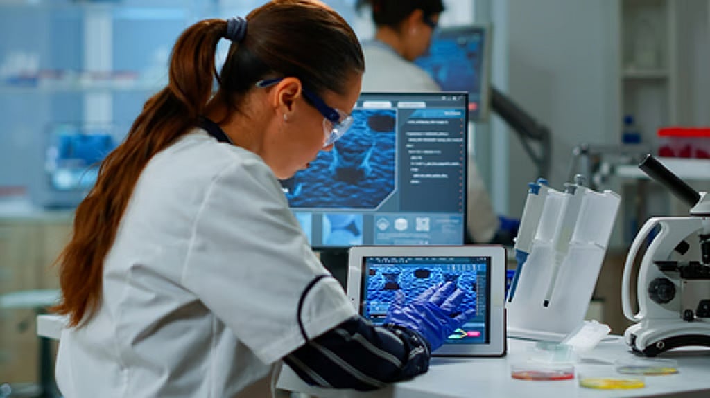 ಕರ್ನಾಟಕದ Biotechnology ಉದ್ಯಮ ಮೌಲ್ಯ 39.2 ಬಿಲಿಯನ್ ಡಾಲರ್ಗೆ ಏರಿಕೆ; ರಾಜ್ಯದ ಆಂತರಿಕ ಉತ್ಪನ್ನದ ಶೇ.10 ಪಾಲು