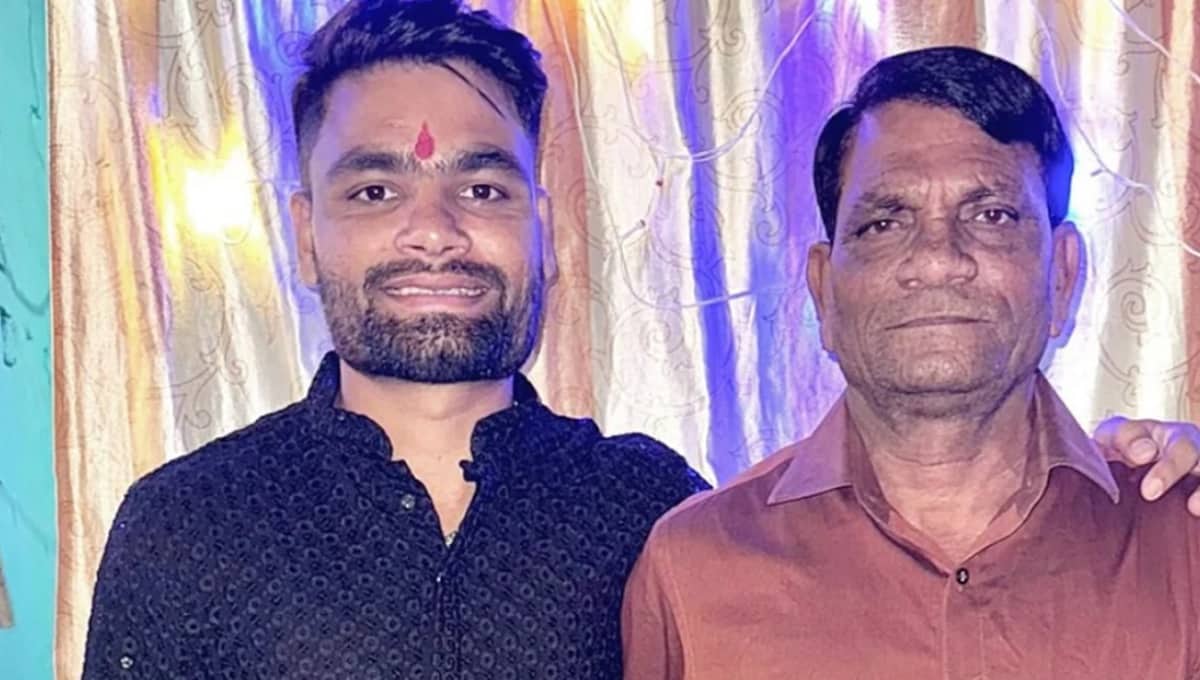T20 World Cup 2026: ಜಿಂಬಾಬ್ವೆ ವಿರುದ್ಧ ಗೆದ್ದ ಖುಷಿಯಲ್ಲಿದ್ದ ರಿಂಕು ಸಿಂಗ್ಗೆ ಆಘಾತ; ತಂದೆ ಖಾನ್ ಚಂದ್ ನಿಧನ!