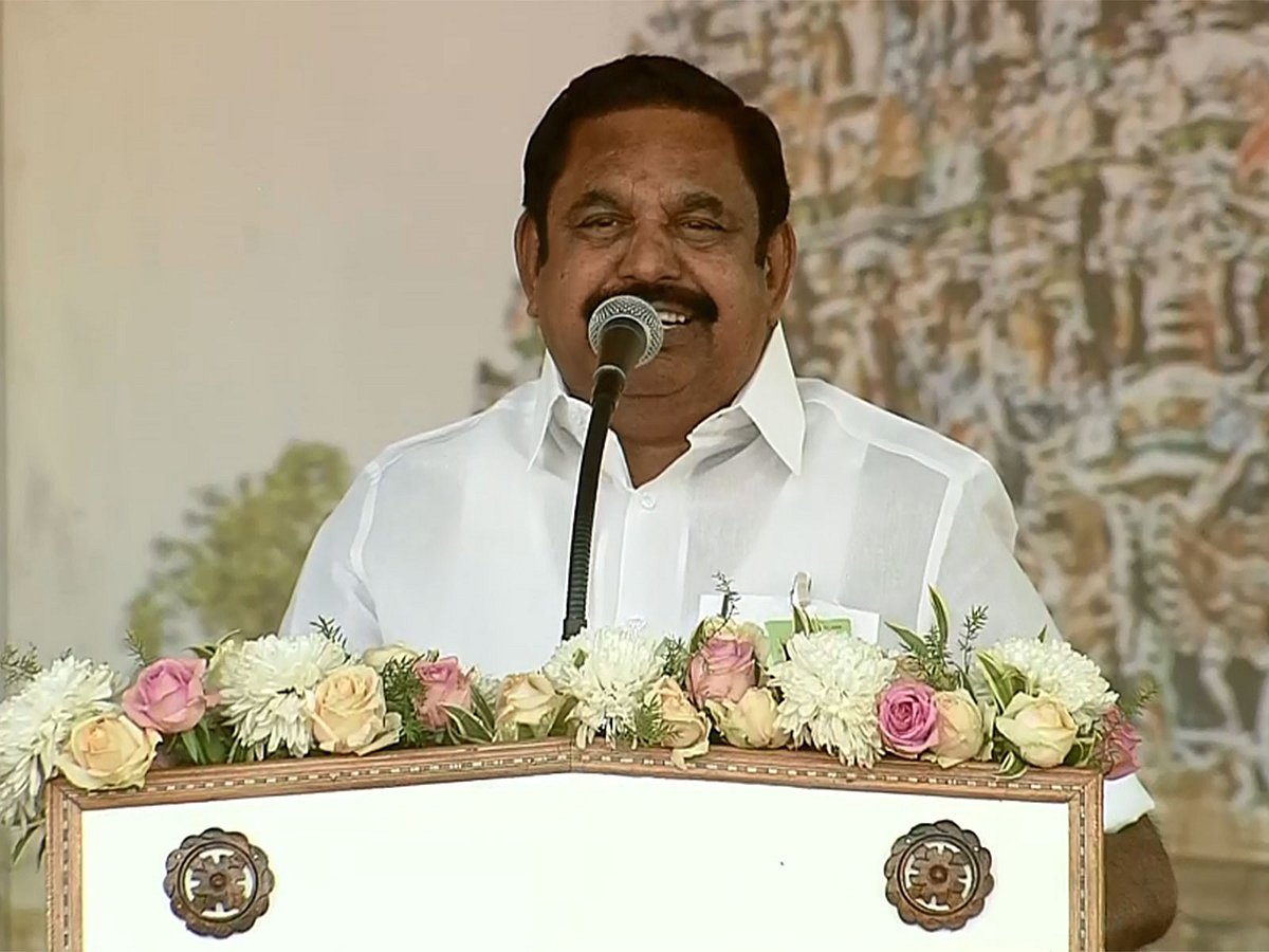 AIADMKಯಲ್ಲಿ ಬಿರುಕು: TVK ಬೆಂಬಲ ವಿಚಾರವಾಗಿ ಅಸಮಾಧಾನ; ಪಳನಿಸ್ವಾಮಿ ರಾಜೀನಾಮೆಗೆ ಶಾಸಕರ ಪಟ್ಟು!