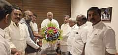 ಒಳ ಮೀಸಲಾತಿ ಕಗ್ಗಂಟು: ಸೌಹಾರ್ದಯುತವಾಗಿ ಸಮಸ್ಯೆ ಬಗೆಹರಿಸಿಕೊಳ್ಳಿ ಎಂದ Mallikarjun Kharge