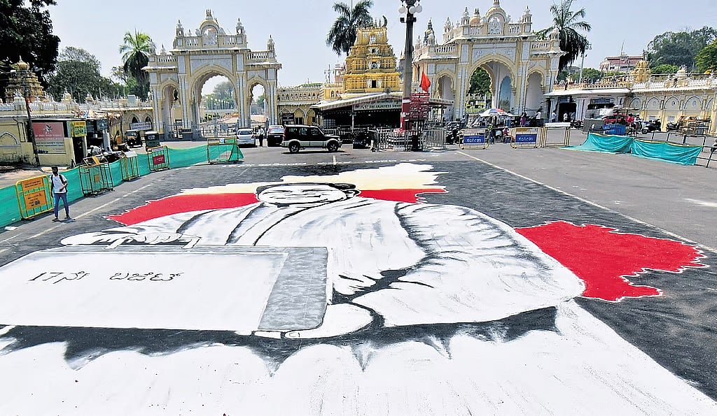 ಸಿಎಂ ಸಿದ್ದರಾಮಯ್ಯ 17ನೇ ಕರ್ನಾಟಕ ಬಜೆಟ್: ಸರ್ಕಾರದ ಆಡಳಿತ ಸುಧಾರಣೆ ಪ್ರಮುಖ ಅಜೆಂಡಾ