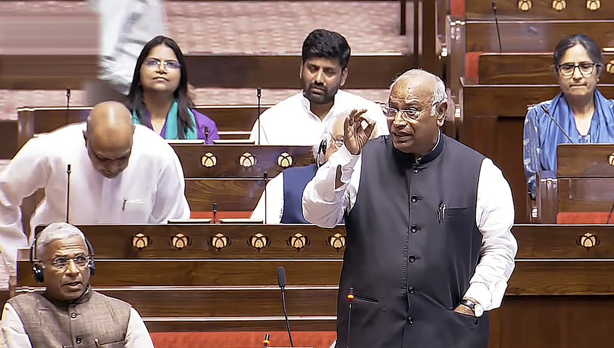 ಕಲಬುರಗಿಯಲ್ಲಿ ಪತ್ತೆಯಾದ ಪ್ರಾಚೀನ ಬೌದ್ಧ ಮಠದ ವಿಸ್ತೃತ ಉತ್ಖನನ ಕೈಗೊಳ್ಳಿ: ಕೇಂದ್ರಕ್ಕೆ ಖರ್ಗೆ ಒತ್ತಾಯ