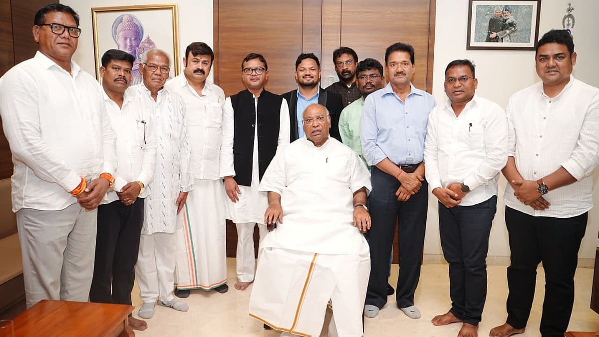 ಒಡಿಶಾ ರಾಜ್ಯಸಭೆ ಚುನಾವಣೆ: ಮಲ್ಲಿಕಾರ್ಜುನ ಖರ್ಗೆ ಭೇಟಿಯಾದ 'ಕೈ' ಶಾಸಕರು; ಬಿಡದಿ ರೆಸಾರ್ಟ್ನಿಂದ ಬೆಂಗಳೂರಿಗೆ ಶಿಫ್ಟ್..!
