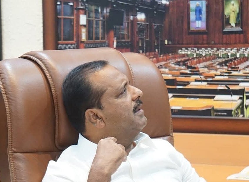 ಸಭಾಧ್ಯಕ್ಷರೇ ಸಭಾತ್ಯಾಗ ಮಾಡುವ ಸನ್ನಿವೇಶವನ್ನು ಕಾಂಗ್ರೆಸ್ ಸರ್ಕಾರ ನಿರ್ಮಾಣ ಮಾಡಿತು: ಬಿಜೆಪಿ ವ್ಯಂಗ್ಯ