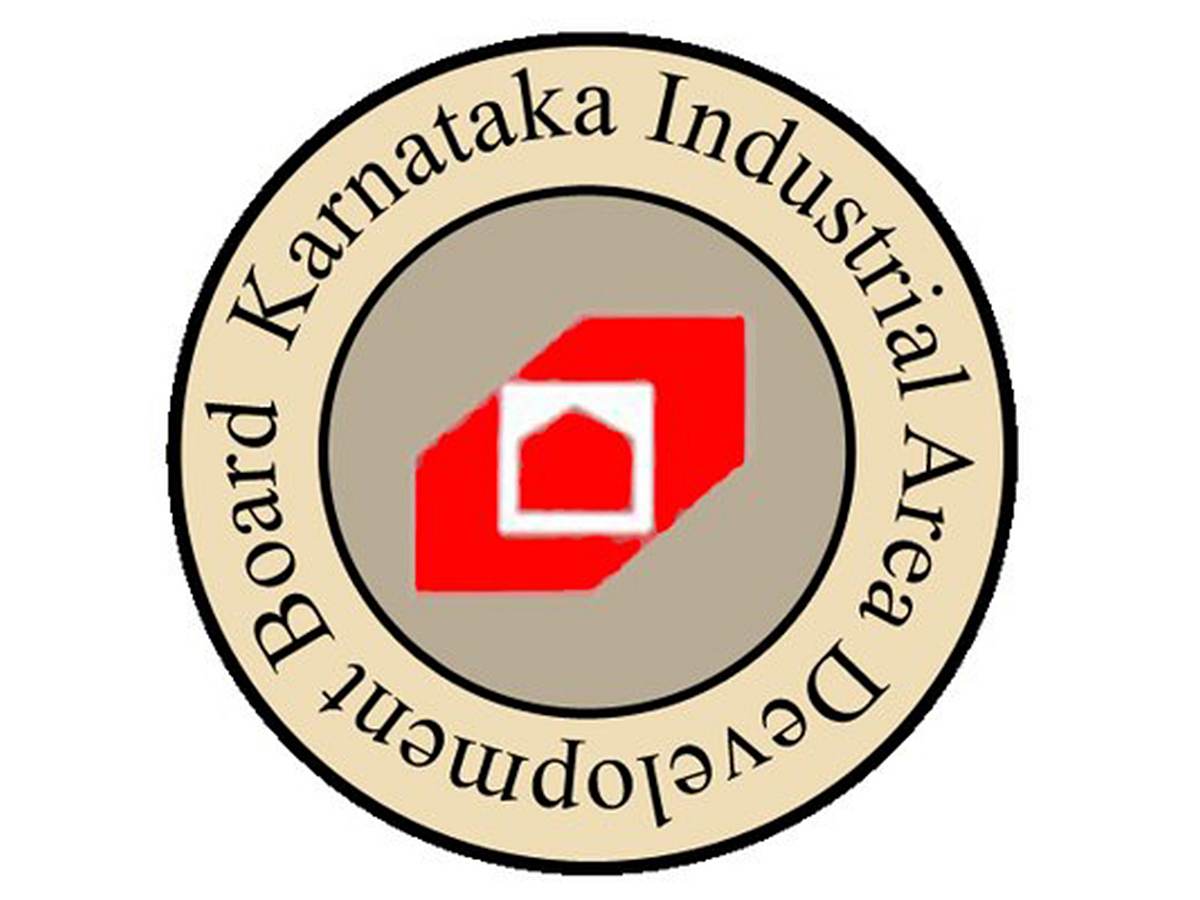 ಕೆಐಎಡಿಬಿ ಭೂಸ್ವಾಧೀನ ವಿರೋಧಿಸಿ ಪ್ರತಿಭಟನೆ: ರೈತರು, ಪೊಲೀಸರ ನಡುವೆ ಘರ್ಷಣೆ