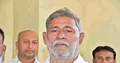 ದಾವಣಗೆರೆ ಉಪಚುನಾವಣೆ: ಸಾದಿಕ್ ಪೈಲ್ವಾನ್ ಶಸ್ತ್ರ ತ್ಯಾಗ- ಕಾಂಗ್ರೆಸ್ ಅಭ್ಯರ್ಥಿಗೆ ಬೆಂಬಲ; ಹೆಚ್ಚು ಮತಗಳ ಅಂತರದಿಂದ ಸಮರ್ಥ್ ಗೆಲುವು- DKS