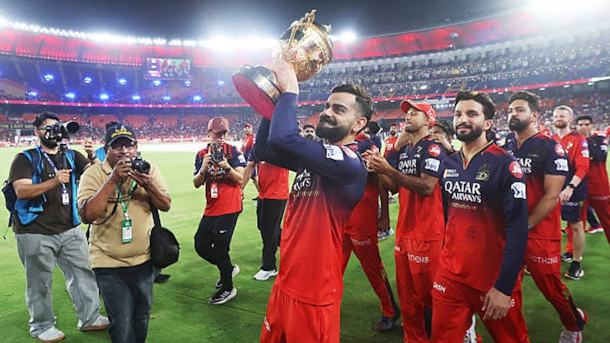 IPL ಇತಿಹಾಸದಲ್ಲೇ ಅತಿದೊಡ್ಡ ಮಾರಾಟ: 16,000 ಕೋಟಿ ರೂ ಗೆ RCB ಸೇಲ್; ಹೊಸ ಮಾಲೀಕರು ಯಾರು ಗೊತ್ತಾ?