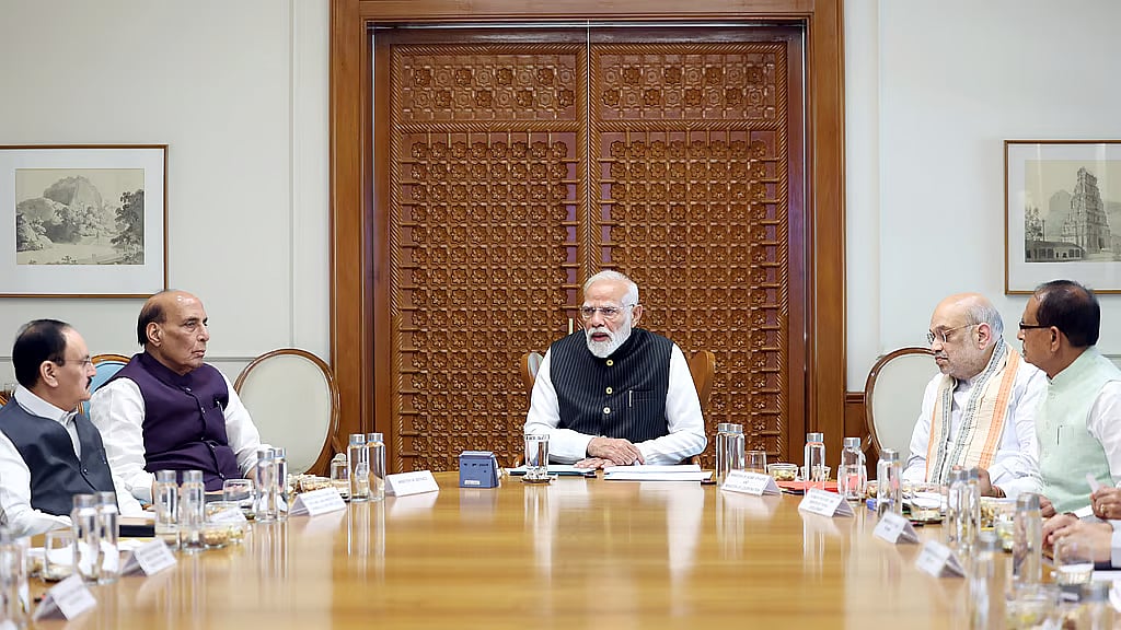 West Asia crisis ಕುರಿತು ಸರ್ವಪಕ್ಷ ಸಭೆ: 'ಪ್ರಧಾನಿ ಭಾಗವಹಿಸಬೇಕು'; ಪ್ರತಿಪಕ್ಷ, ಬಿಜೆಪಿ ನಡುವೆ ವಾಗ್ವಾದ