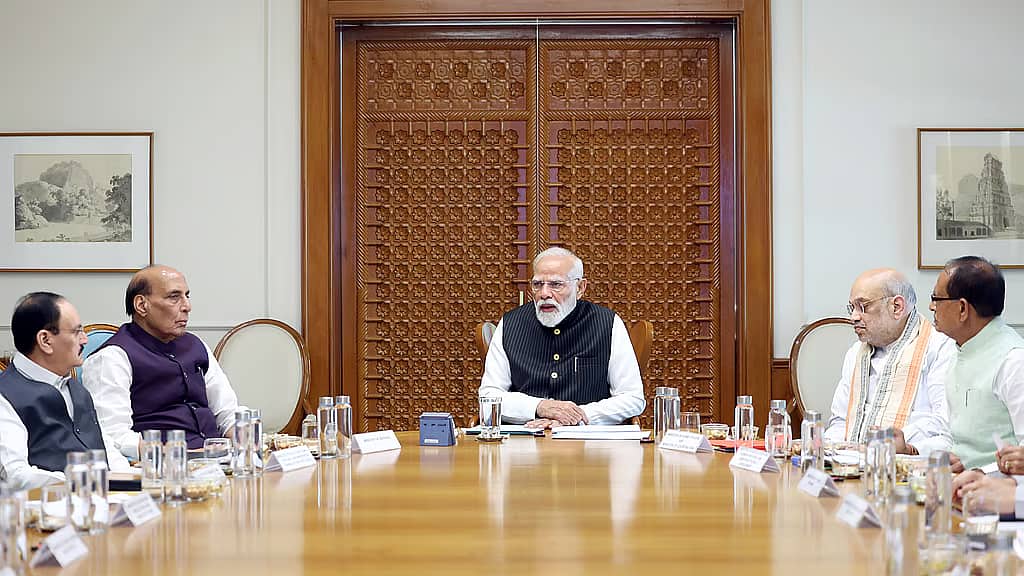 West Asia crisis ಕುರಿತು ಸರ್ವಪಕ್ಷ ಸಭೆ: 'ಪ್ರಧಾನಿ ಭಾಗವಹಿಸಬೇಕು'; ಪ್ರತಿಪಕ್ಷ, ಬಿಜೆಪಿ ನಡುವೆ ವಾಗ್ವಾದ
