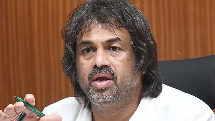 SSLC ಪರೀಕ್ಷೆಗಳ ಅಂಕ 625 ಬದಲಿಗೆ 525ಕ್ಕೆ ಇಳಿಕೆ: ಹಿಂದಿ ಸೇರಿ ತೃತೀಯ ಭಾಷೆಗಳು ಲೆಕ್ಕಕ್ಕಿಲ್ಲ!