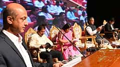 ಬೆಂಗಳೂರು ಪೂರ್ವ ನಗರ ಪಾಲಿಕೆ ಮೊದಲ ಬಜೆಟ್: ರಸ್ತೆ-ಕಸ ನಿರ್ವಹಣೆಗೆ ಹೆಚ್ಚಿನ ಅನುದಾನ; ಆಸ್ತಿ ತೆರಿಗೆಯಿಂದ 2,482 ಕೋಟಿ ರೂ ಆದಾಯ ನಿರೀಕ್ಷೆ