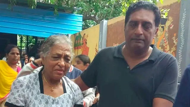 ಬಹುಭಾಷಾ ನಟ ಪ್ರಕಾಶ್ ರಾಜ್ಗೆ ಮಾತೃ ವಿಯೋಗ