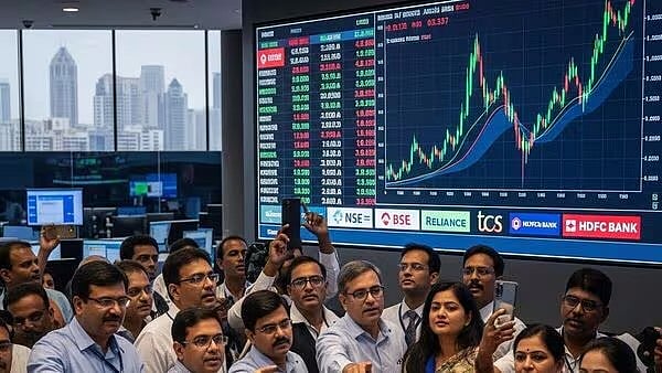 ಕೊನೆಗೂ ಪುಟಿದೆದ್ದ ಷೇರುಮಾರುಕಟ್ಟೆ: Sensex 1,186 ಅಂಕ ಏರಿಕೆ; 10 ಲಕ್ಷ ಕೋಟಿ ರೂ ಲಾಭ; ಚೇತರಿಕೆಗೆ ಕಾರಣ ಇದೇನಾ?