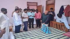 ಮಂತ್ರಾಲಯದಲ್ಲಿರುವ ಕರ್ನಾಟಕ ಛತ್ರದ ದುಸ್ಥಿತಿ ಕಂಡು ಹೌಹಾರಿದ ಉಪ ಲೋಕಾಯುಕ್ತ: ಸ್ವಯಂಪ್ರೇರಿತ ದೂರು ದಾಖಲು!