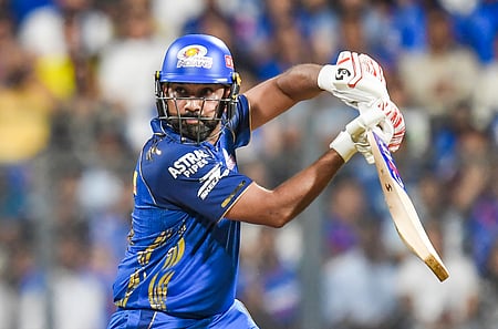 IPL 2026: ಸತತ ಮೂರು ಸೋಲು ಕಂಡಿರುವ ಮುಂಬೈ ಇಂಡಿಯನ್ಸ್‌ಗೆ ಹೊಡೆತ; ಮುಂದಿನ ಎರಡು ಪಂದ್ಯಗಳಿಗೆ ರೋಹಿತ್ ಶರ್ಮಾ ಅಲಭ್ಯ?