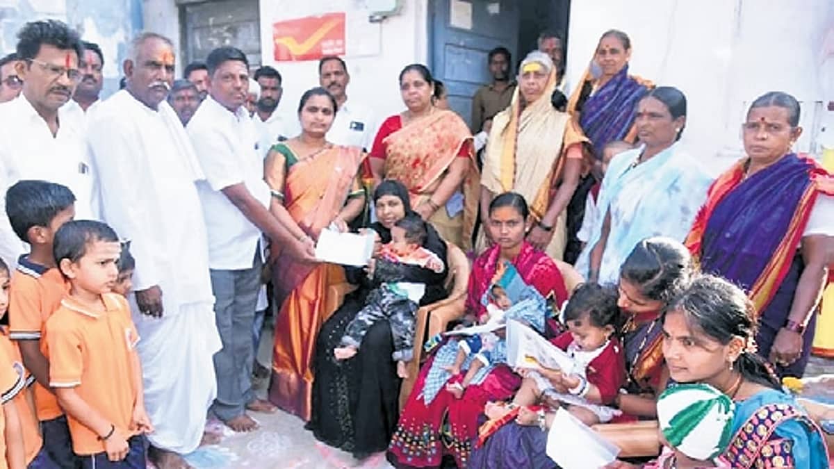 ಹೆಣ್ಣು ಮಕ್ಕಳ ಭವಿಷ್ಯಕ್ಕಾಗಿ 'ಕುಮಾರಿ ಸಮೃದ್ಧಿ' ಯೋಜನೆ: ಪ್ರತಿ ಮಗುವಿಗೆ 5,000 ರೂ ಠೇವಣಿ; ಮಾದರಿಯಾಗಿ ನಿಂತ 'ಹೂಲಿ' ಗ್ರಾಮ!