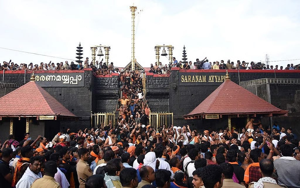 ಶಬರಿಮಲೆ ಪ್ರಕರಣ: ವ್ಯಭಿಚಾರ, ಸಲಿಂಗ ಸಂಬಂಧದ ತೀರ್ಪುಗಳು 'ಒಳ್ಳೆಯ ಕಾನೂನಲ್ಲ'; ಸುಪ್ರೀಂ ಕೋರ್ಟ್ ಗೆ ಕೇಂದ್ರ ಸರ್ಕಾರ ಹೇಳಿಕೆ