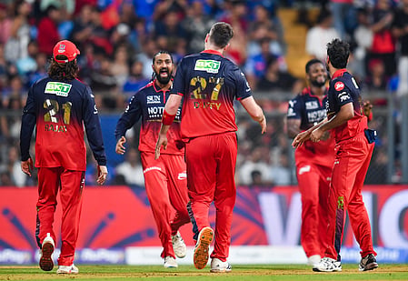 RCB ಸಂಭಾವ್ಯ ಪ್ಲೇಯಿಂಗ್ XI vs LSG: ಜಾಶ್ ಹೇಜಲ್‌ವುಡ್ ಫಿಟ್‌ನೆಸ್ ಬಗ್ಗೆ ಅನಿಶ್ಚಿತತೆ; ಜೇಕಪ್ ಡಫಿಗೆ ಸ್ಥಾನ!