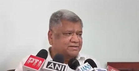 ಕಾಂಗ್ರೆಸ್ ಶಾಸಕರು ಸಚಿವ ಸ್ಥಾನಕ್ಕಾಗಿ ದೆಹಲಿ ಚಲೋ ಮಾಡುತ್ತಿರುವುದು ನಾಚಿಕೇಗೇಡಿನ ಸಂಗತಿ: ಜಗದೀಶ್ ಶೆಟ್ಟರ್