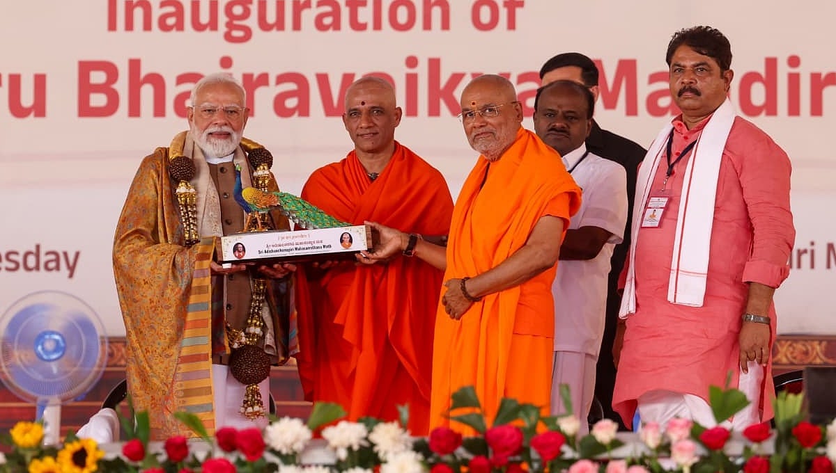 ಜನರ ಮನಗೆದ್ದ ಮೋದಿ ಮ್ಯಾಜಿಕ್ ಏನು? ಭಾರತದ ಹೆಮ್ಮೆಯ ಪುತ್ರ ವಿಶ್ವದಲ್ಲಿ ಯಾಕಿಷ್ಟು ಜನಪ್ರಿಯ? ಕುಮಾರಸ್ವಾಮಿ ಬಣ್ಣನೆ