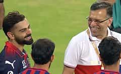 IPL 2026: RCB ವಿರುದ್ಧ LSG ಸೋಲು; ನಗುತ್ತಲೇ ವಿರಾಟ್ ಕೊಹ್ಲಿ ಜೊತೆ ಸಂಭಾಷಣೆ ನಡೆಸಿದ ಲಕ್ನೋ ಮಾಲೀಕ ಸಂಜೀವ್ ಗೋಯೆಂಕಾ!