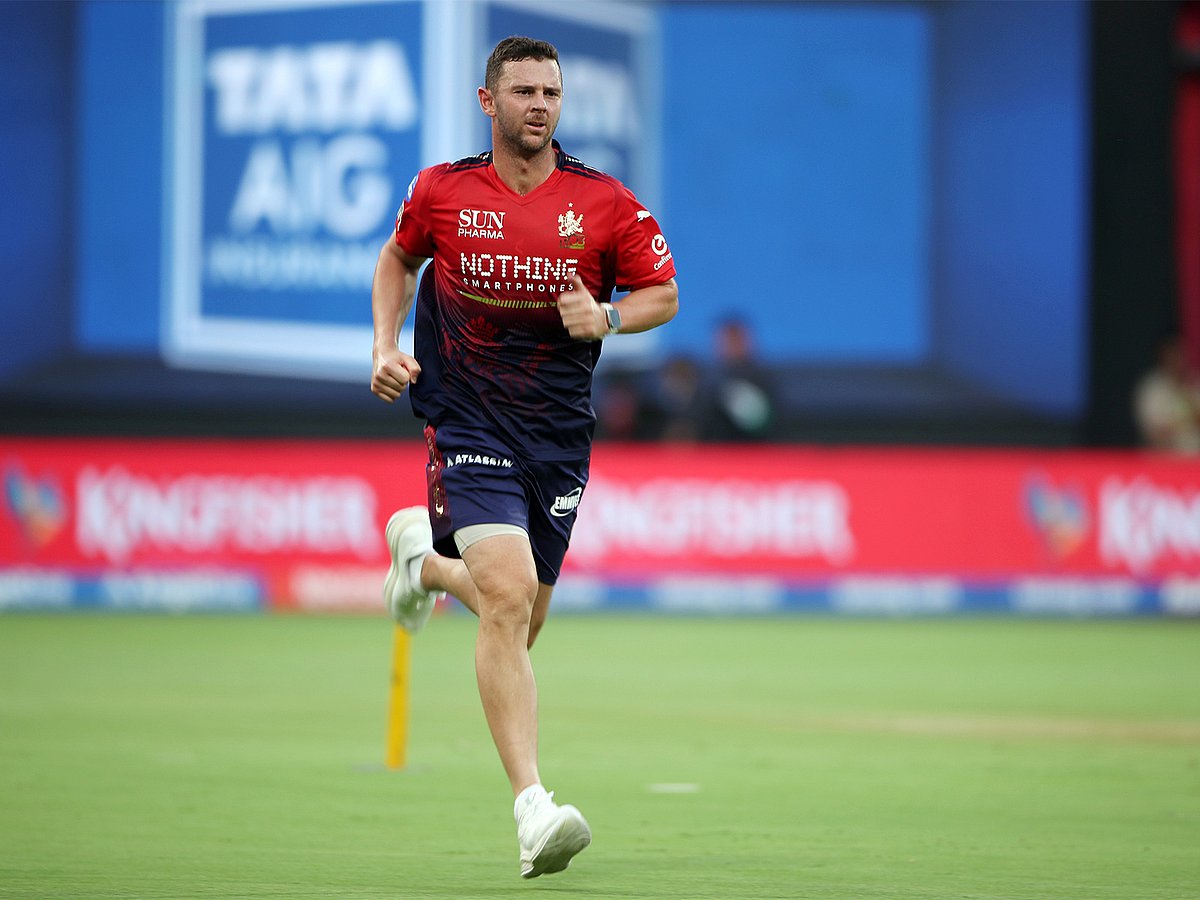 'RCB ವೇಗಿ ಜಾಶ್ ಹೇಜಲ್‌ವುಡ್ ನನಗೆ ಬೌಲಿಂಗ್ ಮಾಡಲು ನಿರಾಕರಿಸಿದ್ದರು': ಕಾರಣ ತಿಳಿಸಿದ ಚೇತೇಶ್ವರ್ ಪೂಜಾರ
