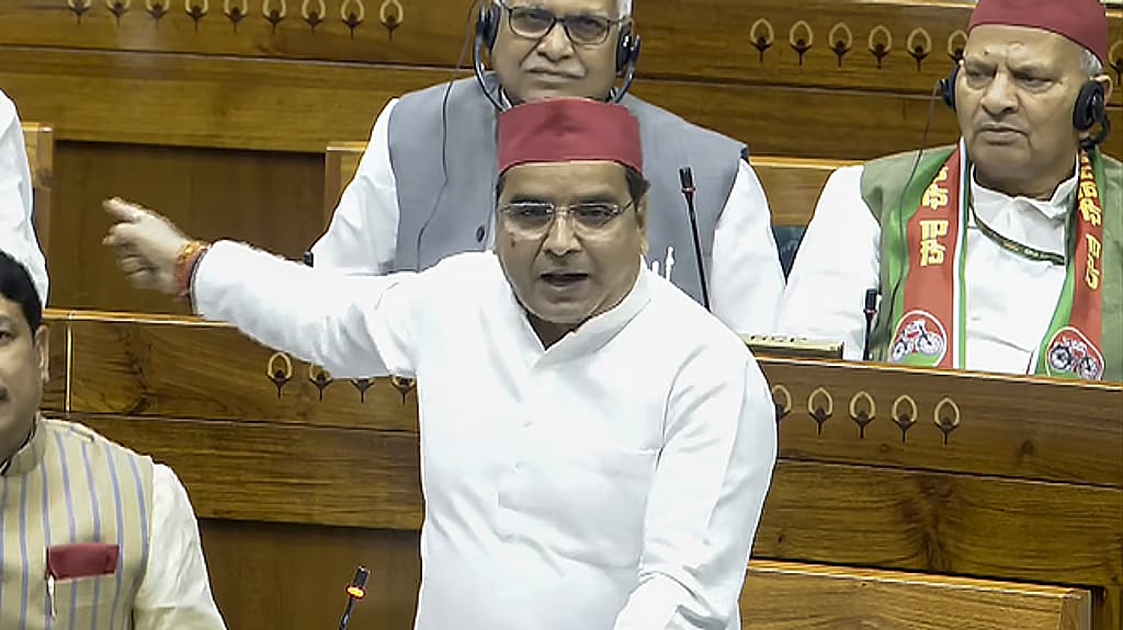 ಮುಸ್ಲಿಂ ಮಹಿಳೆಯರಿಗೆ ಪ್ರತ್ಯೇಕ ಮೀಸಲಾತಿಗಾಗಿ ಸಂಸತ್ತಿನಲ್ಲಿ ಖಾಸಗಿ ಮಸೂದೆ ಮಂಡಿಸಲಿದೆ ಎಸ್ಪಿ!