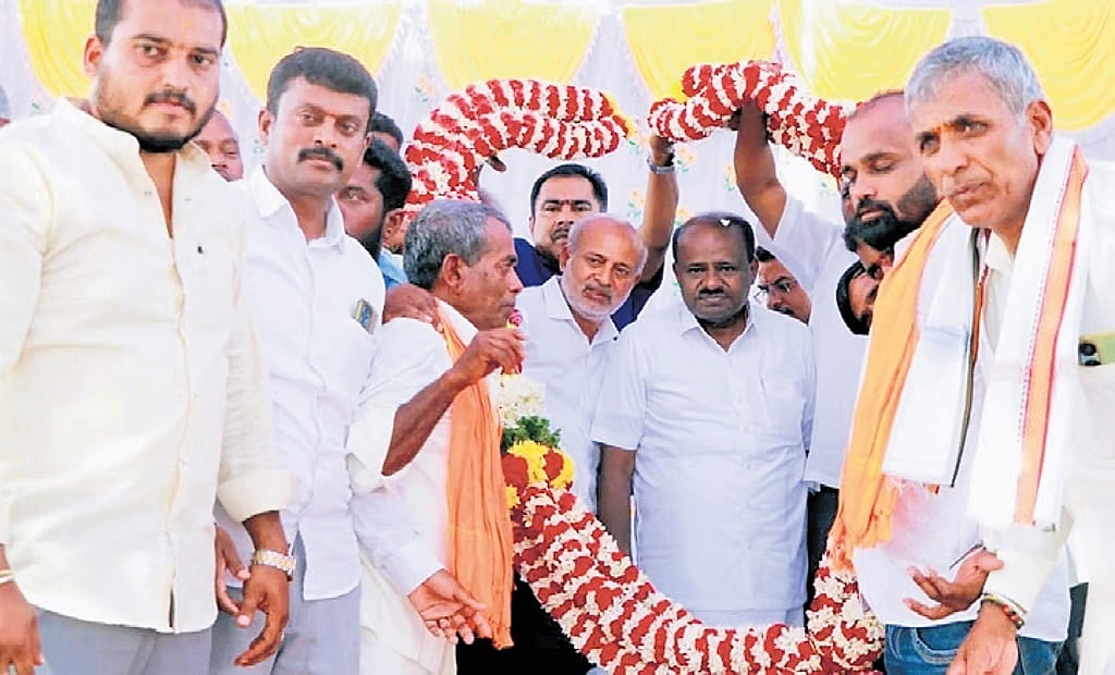 ಗ್ಯಾರಂಟಿ ಯೋಜನೆಗಳಿಂದ ರಾಜ್ಯದ ಆರ್ಥಿಕ ಸ್ಥಿತಿ ಹದಗೆಡುತ್ತಿದೆ: ಎಚ್.ಡಿ. ಕುಮಾರಸ್ವಾಮಿ