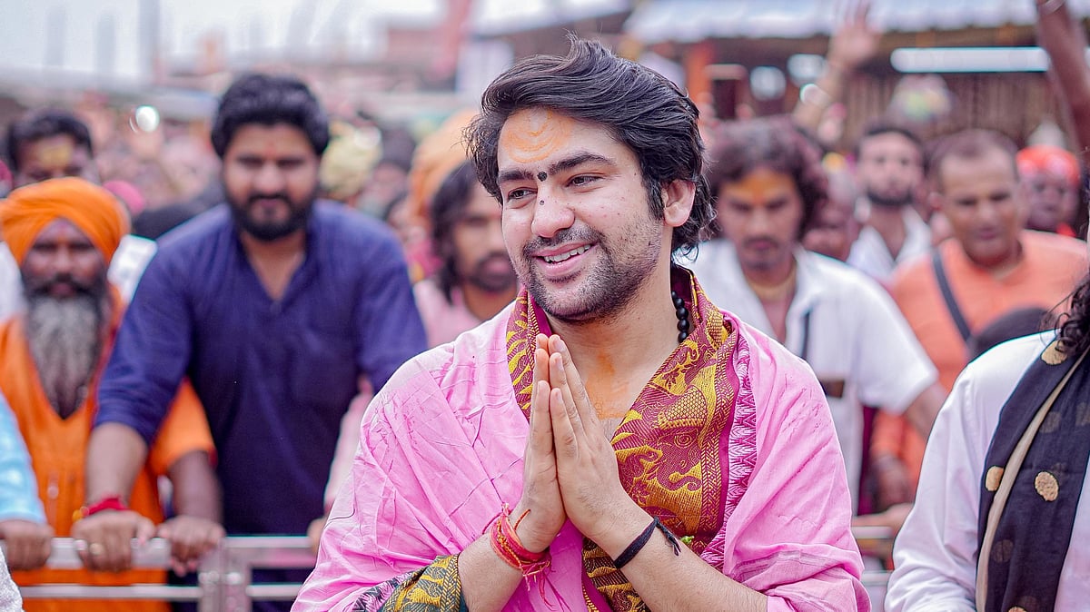 ಶಿವಾಜಿ ಮಹಾರಾಜರು ಯುದ್ಧ ಮಾಡಿ ಬೇಸತ್ತಿದ್ದರು: ಬಾಗೇಶ್ವರ್ ಬಾಬಾ ಹೇಳಿಕೆ ವಿವಾದ
