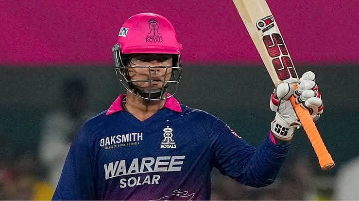 IPL 2026: 'ಬ್ಯಾಟಲ್ಲಿ AI Chip ಇದೆ' ಎಂದ ಪಾಕಿಸ್ತಾನದ Nouman Niaz ಗೆ ಬಟ್ಟೆ ಸುತ್ತಿ ಹೊಡೆದ ವೈಭವ್ ಸೂರ್ಯವಂಶಿ
