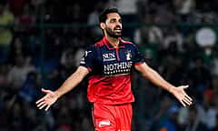 IPL 2026: 'ಚೆಂಡು ನೆಲಕ್ಕೆ ತಾಗಿತ್ತು'; ಕ್ಯಾಚ್ ವಿವಾದದ ಬಗ್ಗೆ ಮೌನ ಮುರಿದ RCB ವೇಗಿ ಭುವನೇಶ್ವರ್ ಕುಮಾರ್