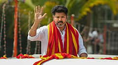 ಕುದುರೆ ವ್ಯಾಪಾರದ ಭೀತಿ: ಚುನಾವಣೆ ಫಲಿತಾಂಶದ ಬಳಿಕ TVK ವಿಜೇತರಿಗೆ ರೆಸಾರ್ಟ್‌ ವಾಸ್ತವ್ಯ? ವಿಜಯ್ ಸೂಚನೆ!