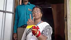 ಪಶ್ಚಿಮ ಬಂಗಾಳ: ಬಿಜೆಪಿಯಿಂದ ಸ್ಪರ್ಧಿಸಿದ್ದ ಆರ್‌ಜಿ ಕರ್ ಸಂತ್ರಸ್ತೆಯ ತಾಯಿಗೆ 56,000 ಮತಗಳ ಭರ್ಜರಿ ಮುನ್ನಡೆ
