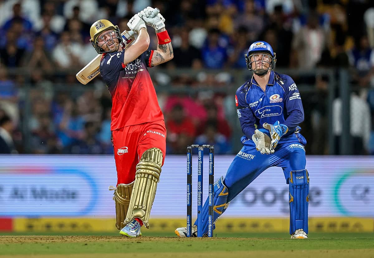 IPL 2026: ಇಂಗ್ಲೆಂಡ್ಗೆ ತೆರಳಿದ RCB ಸ್ಫೋಟಕ ಬ್ಯಾಟರ್ ಫಿಲ್ ಸಾಲ್ಟ್; LSG ವಿರುದ್ಧದ ಪಂದ್ಯಕ್ಕೂ ಅಲಭ್ಯ?